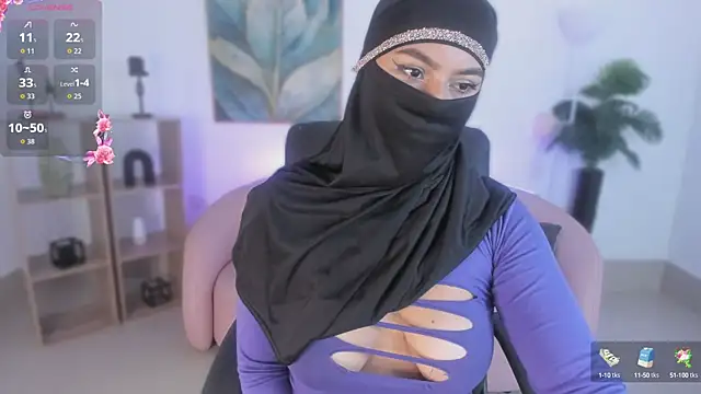 kylie soraya online show from 09-25-25, 04:13