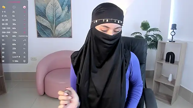 kylie soraya online show from 10-10-25, 04:30