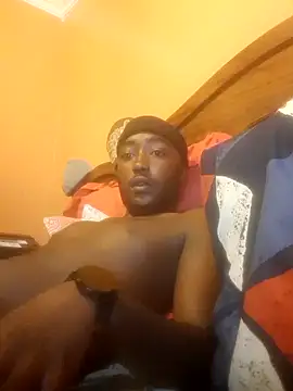 Snapshot of RearApiary chatting on 12-21-25, 05:20 RearApiary online show from 12-21-25, 05:20