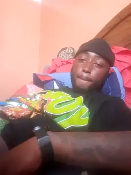 Snapshot of RearApiary chatting on 12-15-25, 01:50 RearApiary online show from 12-15-25, 01:50