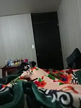 luuiss12 online show from 12-01-25, 06:47