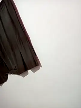 luuiss12 online show from 01-10-26, 05:47