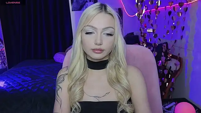 Snapshot of LinaLirian chatting on 07-07-26, 10:08 LinaLirian online show from 07-07-26, 10:08