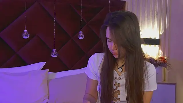 StacyHarland online show from 12-15-25, 04:51