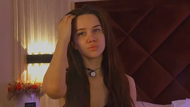 StacyHarland online show from 11-08-25, 04:27