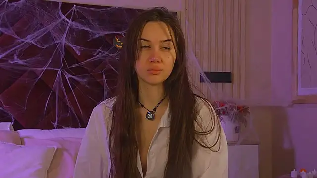 StacyHarland online show from 10-25-25, 04:22