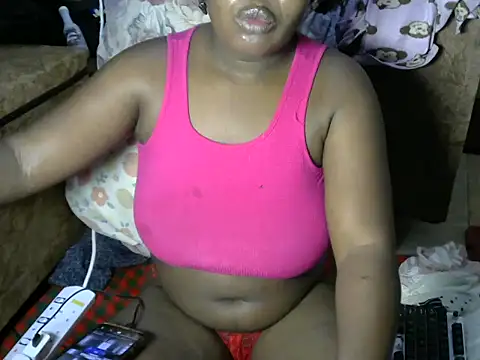 Snapshot of Thosabane chatting on 02-15-26, 08:08 Thosabane online show from 02-15-26, 08:08