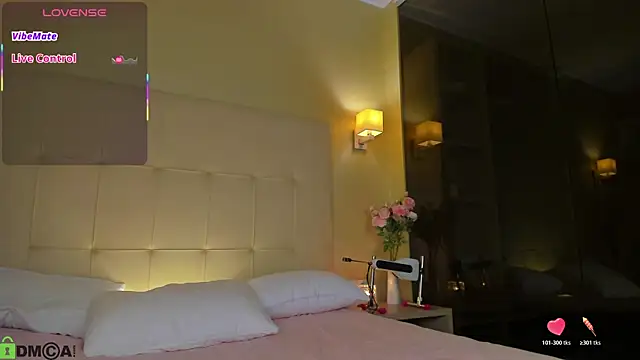 Snapshot of Sowetly chatting on 12-17-25, 01:21 Sowetly online show from 12-17-25, 01:21