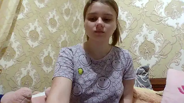 Little shygirl online show from 01-10-26, 04:41