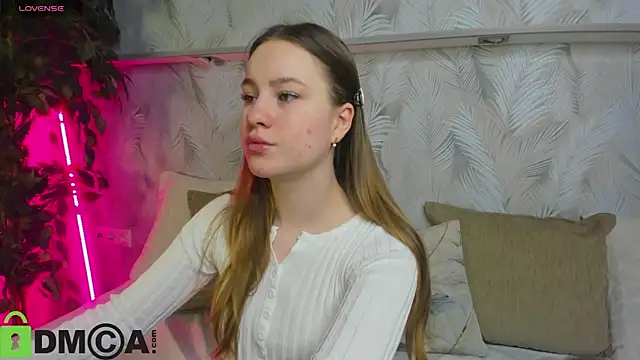 Candy Cansew online show from 10-15-25, 01:04