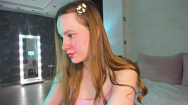 Candy Cansew online show from 02-19-26, 09:17