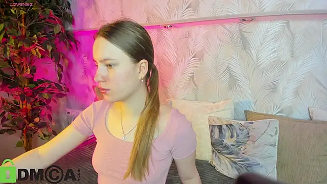 Candy Cansew online show from 09-30-25, 12:05