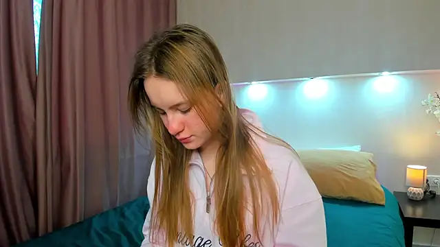 Candy Cansew online show from 09-11-25, 12:43