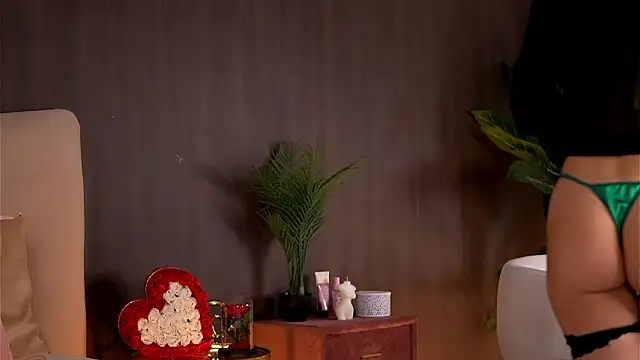 ChloeDevine online show from 03-11-26, 05:23