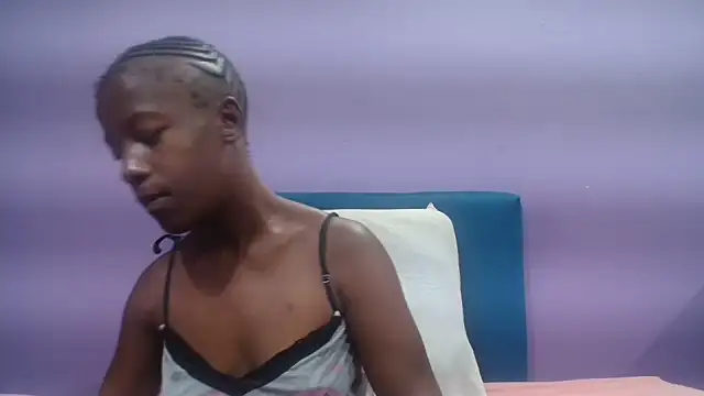 sexykea2002x online show from 04-19-26, 05:19