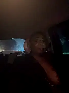 RoyalQueen2u online show from 11-29-25, 01:17