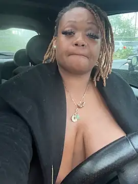 RoyalQueen2u online show from 04-26-26, 10:45