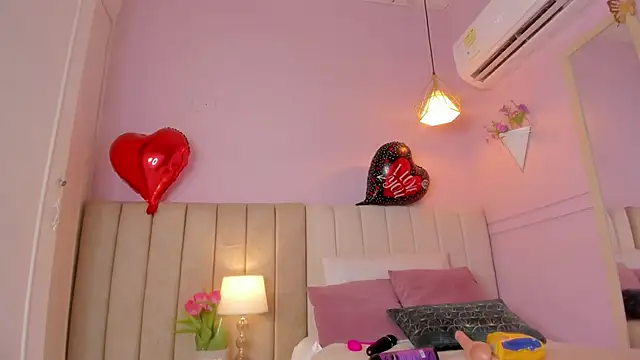  lucia 18 online show from 09-22-25, 06:58