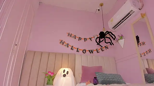  lucia 18 online show from 11-01-25, 11:37