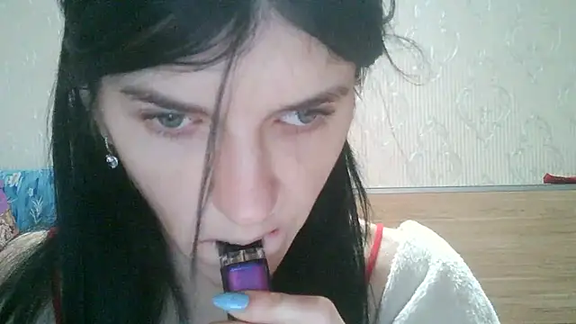 Casey Jeannie online show from 11-30-25, 07:09