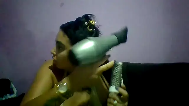 querida777 online show from 10-26-25, 12:00