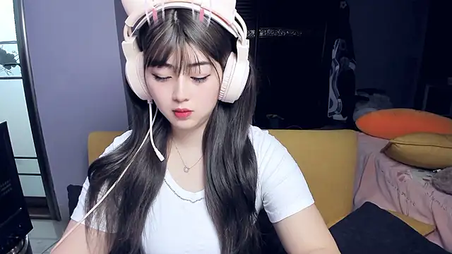 yuki3366 online show from 02-19-26, 06:21