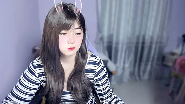 yuki3366 online show from 11-18-25, 04:38