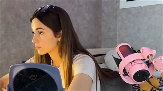 CupSizeGirl online show from 03-25-26, 06:35