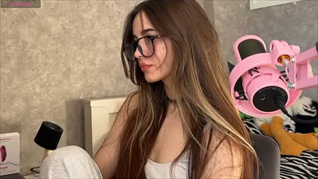 CupSizeGirl online show from 03-30-26, 10:28