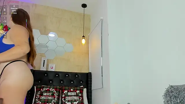 valentina-diiaz online show from 12-05-25, 02:15