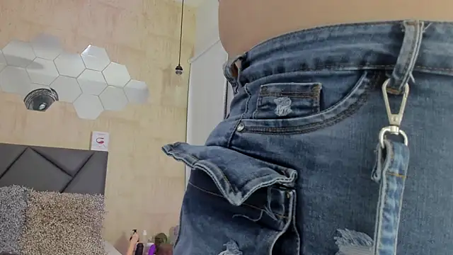 valentina-diiaz online show from 09-20-25, 02:22