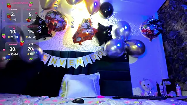 JennMuriel  online show from 11-21-25, 11:53