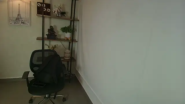 Snapshot of _Victoria_Collins chatting on 07-10-26, 11:10 Victoria Collins online show from 07-10-26, 11:10
