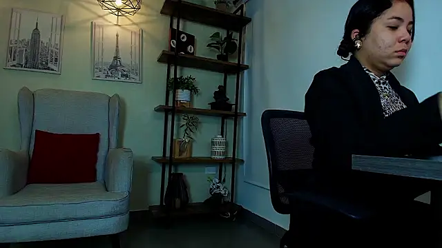  Victoria Collins online show from 02-21-26, 10:28