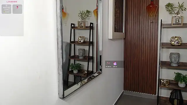  Victoria Collins online show from 12-16-25, 11:03