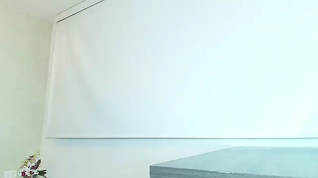  Victoria Collins online show from 10-09-25, 11:00