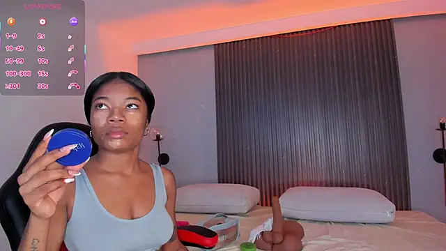 ciara blake online show from 10-25-25, 07:36