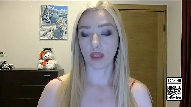 Wild Silk Desire online show from 11-17-25, 02:54