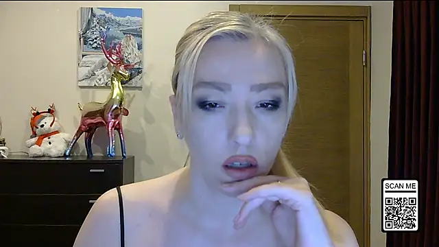 Wild Silk Desire online show from 12-22-25, 03:01