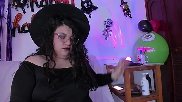 mystery psique online show from 10-31-25, 02:02