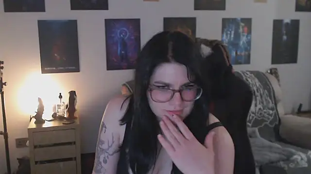 GothSuccubusBabe online show from 09-27-25, 11:55