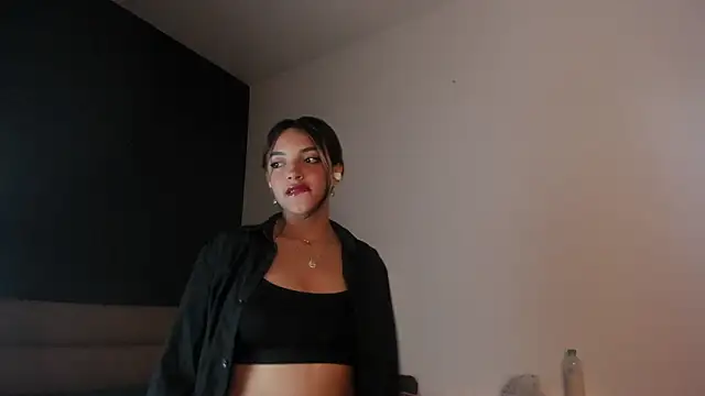 Victoriaa2 Doll online show from 03-25-26, 12:04