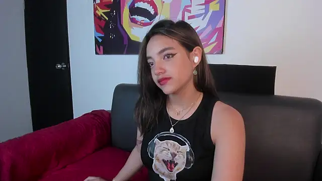 Victoriaa2 Doll online show from 03-07-26, 12:21