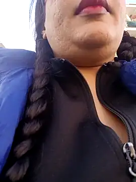 hotCOUPLEPETRA online show from 02-24-26, 04:19