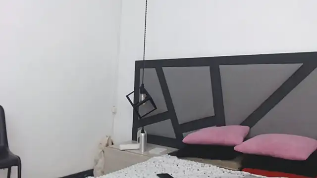 amanda ramirez online show from 07-15-26, 10:28