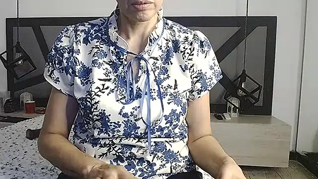 amanda ramirez online show from 06-03-26, 09:30
