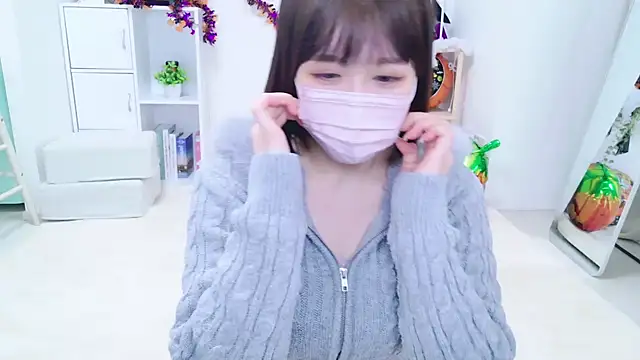  suika  online show from 10-31-25, 03:30