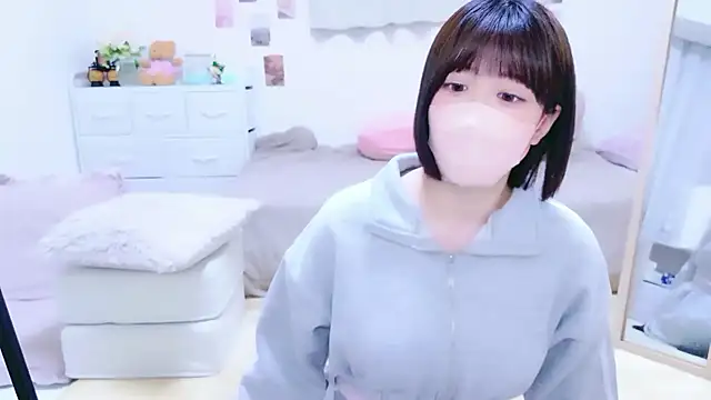  suika  online show from 03-01-26, 12:05