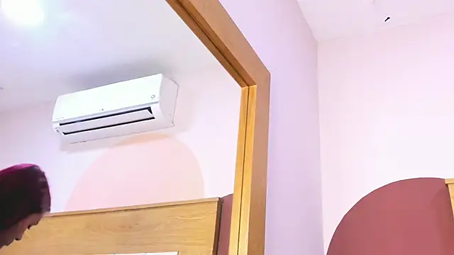 ZoeMorris online show from 10-12-25, 11:44