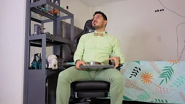 samuelcoopeer online show from 02-11-26, 03:45